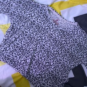 Victoria Secret Long sleeve Sleep shirt